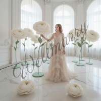 Аренда ростовых цветов из бумаги "Пионы белые White/Black"